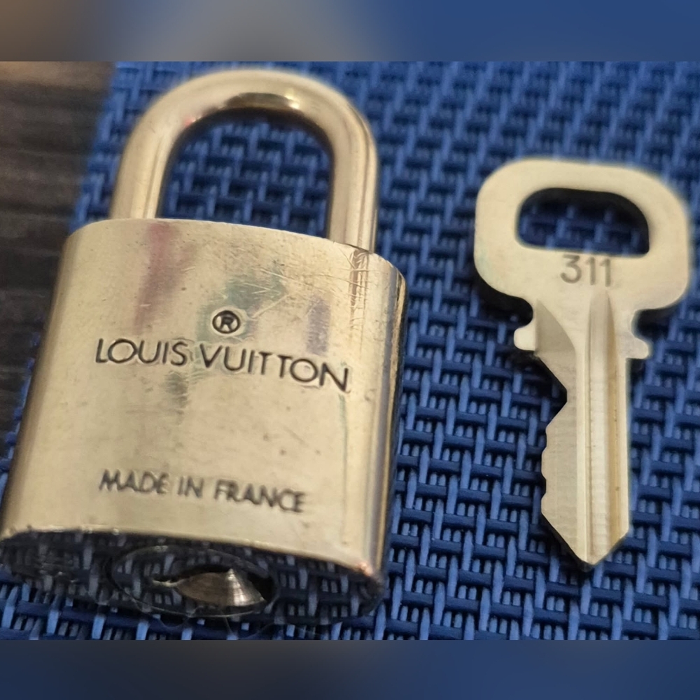 Louis Vuitton #311 Lock and Key